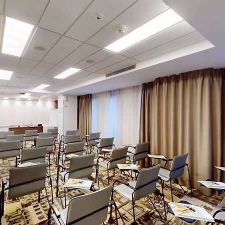 เมอร์เคียว บูคาเรสต์ ซิตี้ เซ็นเตอร์ Hotel ภายนอก รูปภาพ