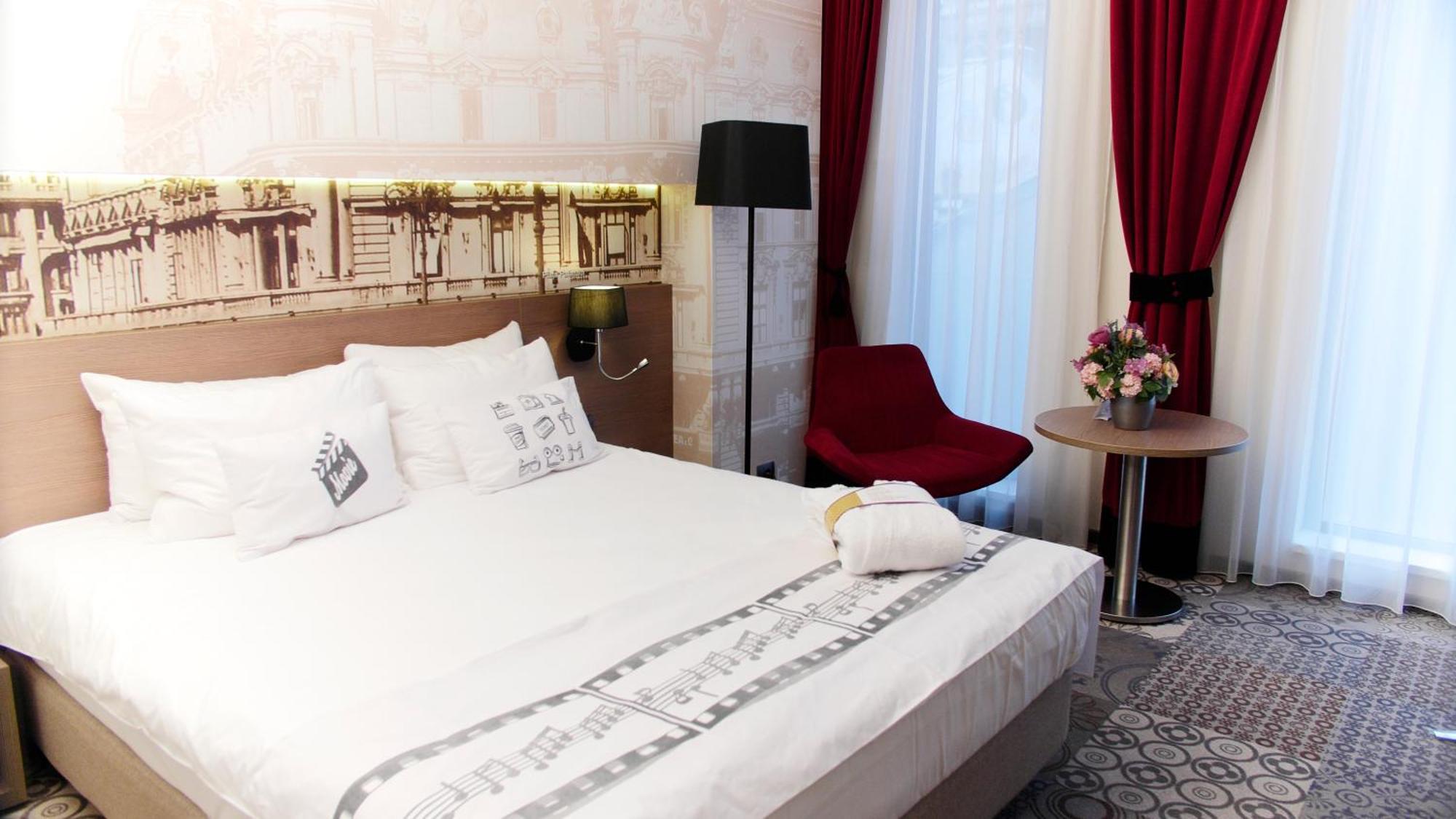 เมอร์เคียว บูคาเรสต์ ซิตี้ เซ็นเตอร์ Hotel ภายนอก รูปภาพ