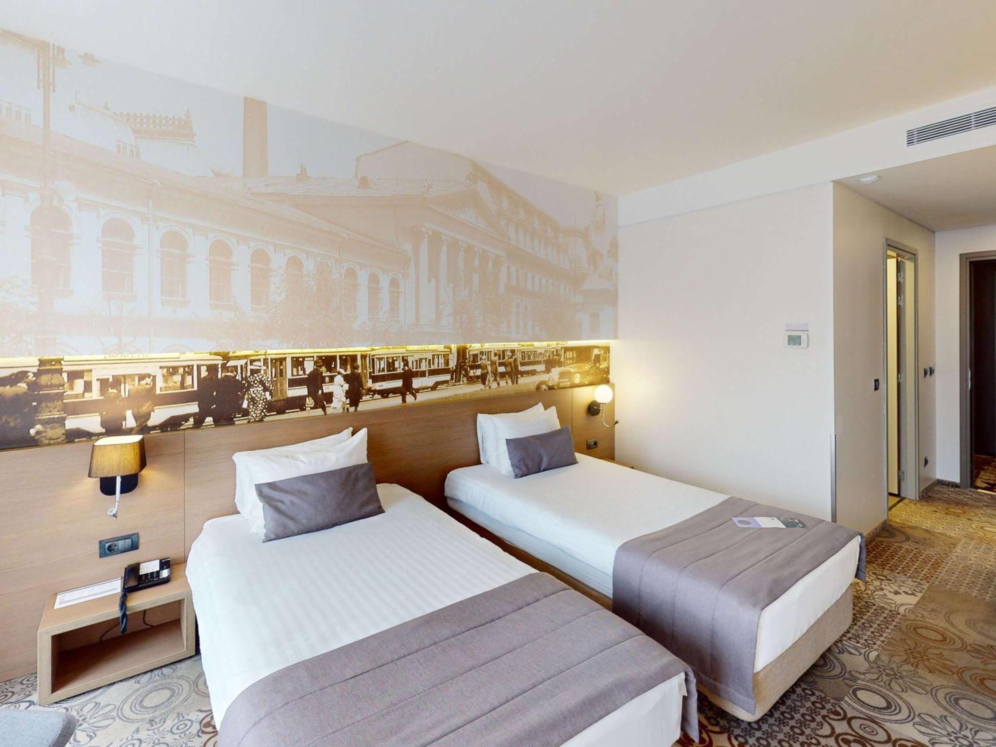 เมอร์เคียว บูคาเรสต์ ซิตี้ เซ็นเตอร์ Hotel ภายนอก รูปภาพ