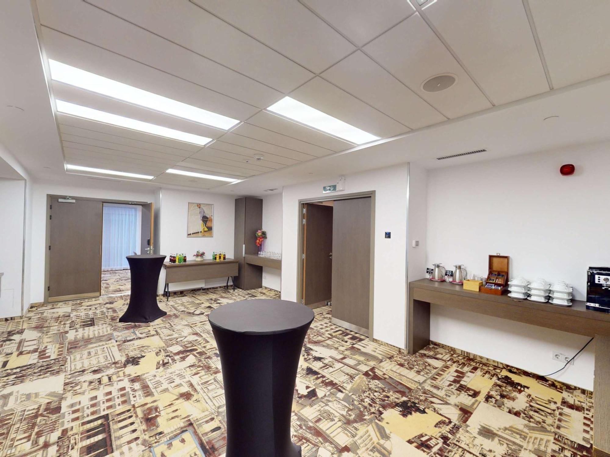 เมอร์เคียว บูคาเรสต์ ซิตี้ เซ็นเตอร์ Hotel ภายนอก รูปภาพ